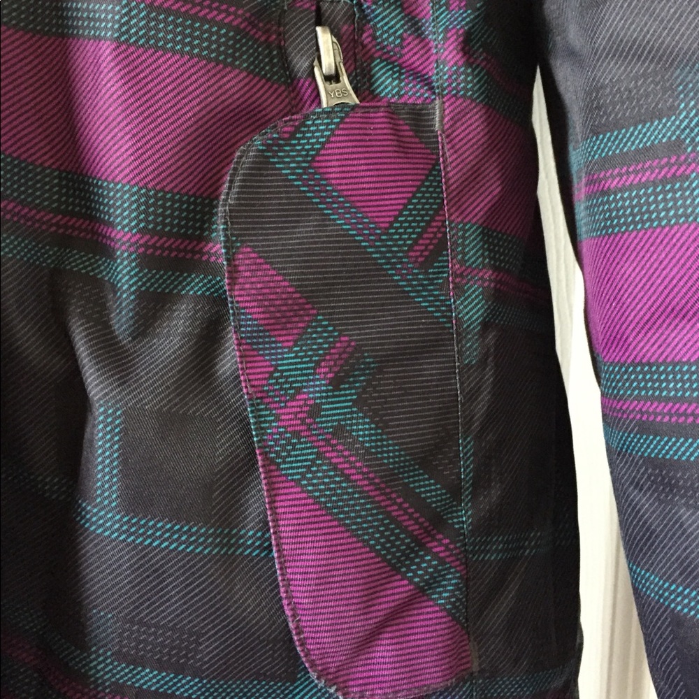 Coat from Tag - Picture 6 of 12